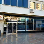 דירה Bellevue Sea View By Namaste Elite